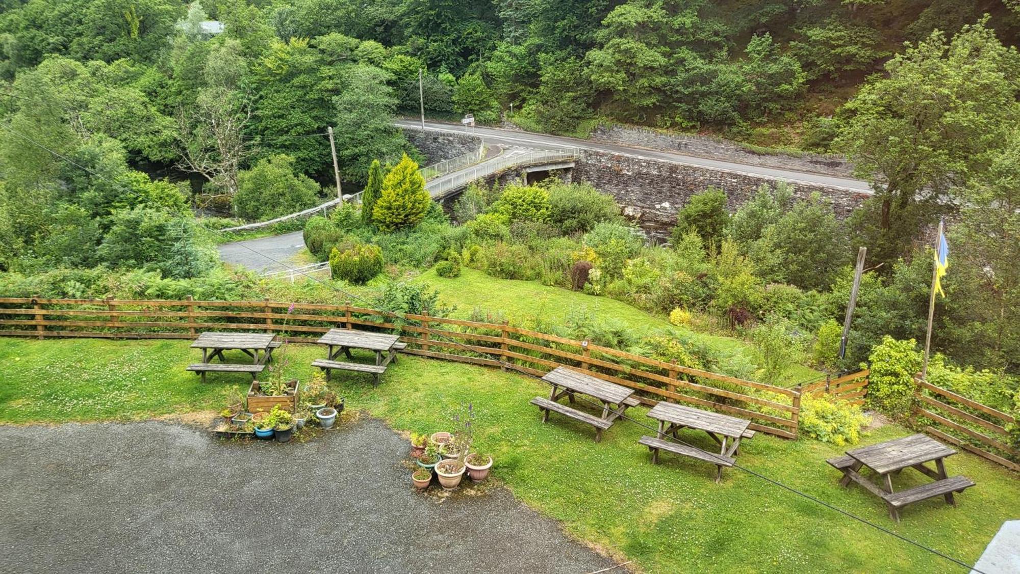Plas Penaeldroch Manor Dolwyddelan エクステリア 写真