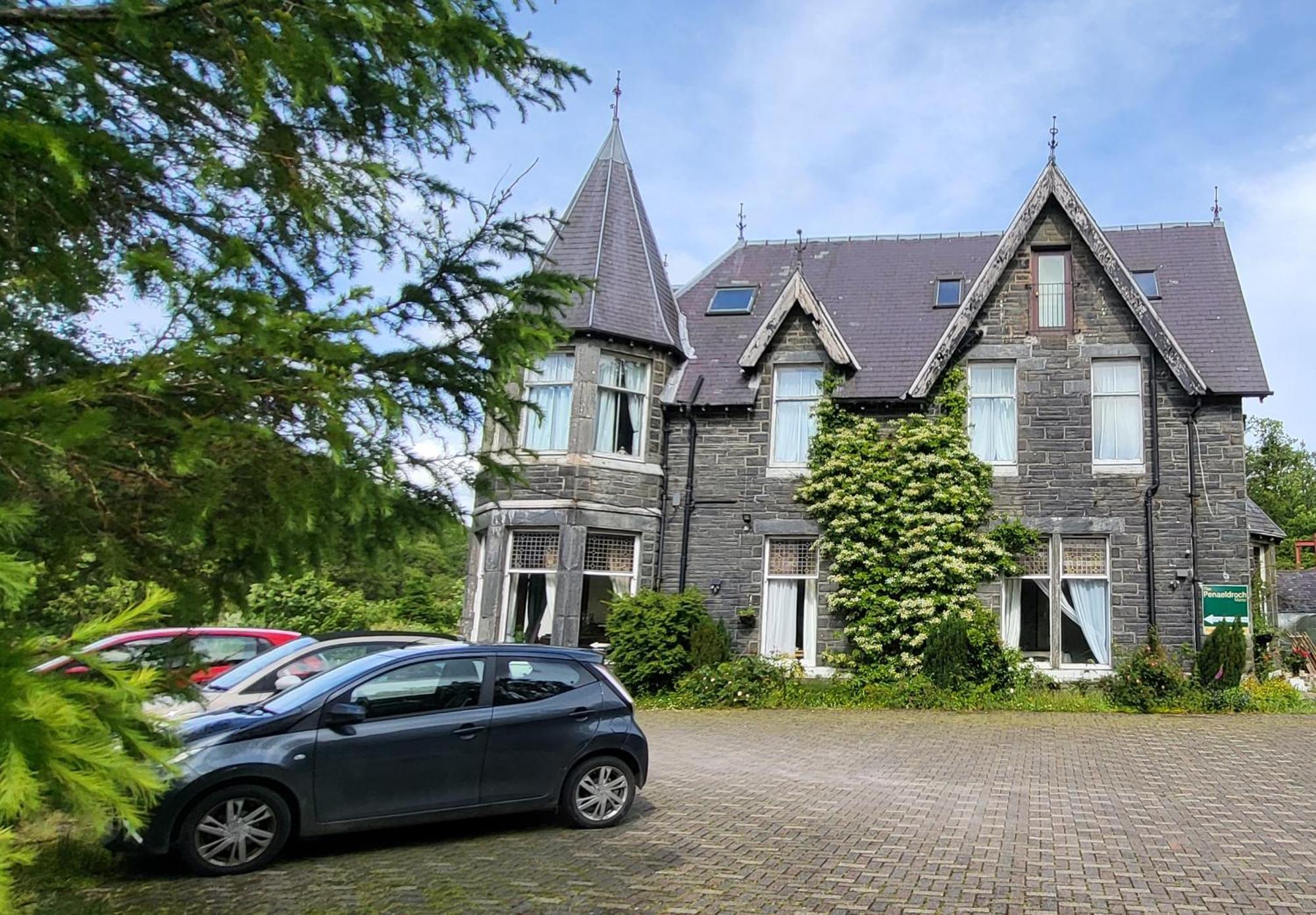 Plas Penaeldroch Manor Dolwyddelan エクステリア 写真